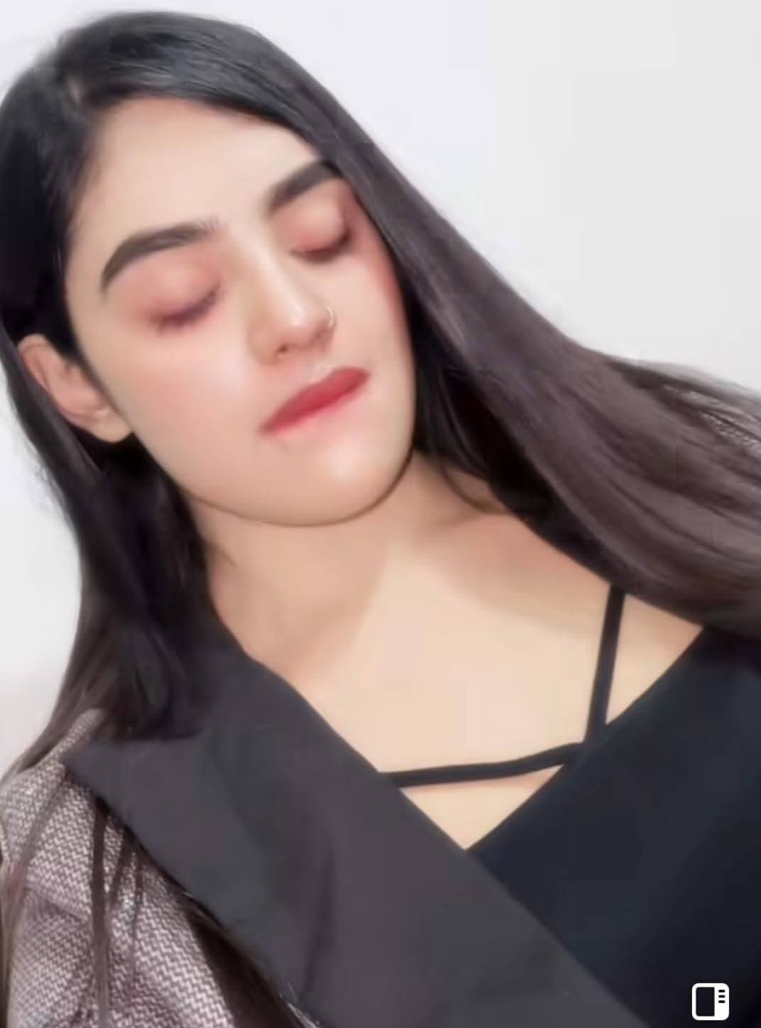 Bangladeshi Girl PR Ratri Viral Video Clip Original Link , Pr Ratri Viral Video Download Link